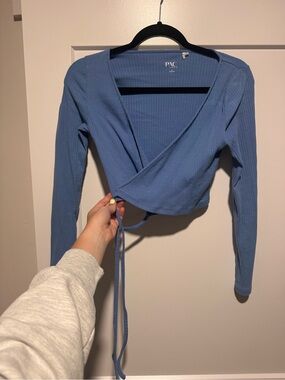 PacSun Ribbed Wrap Crop Top in Dusty Blue